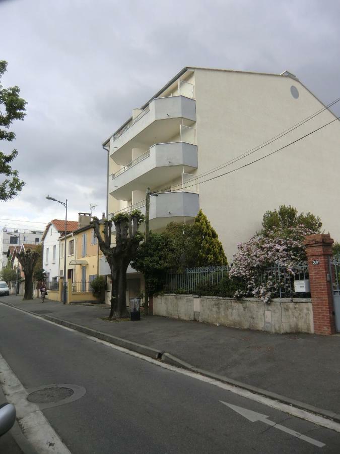 :) Grand Studio Lumineux A Toulouse Et Parking Exterior foto
